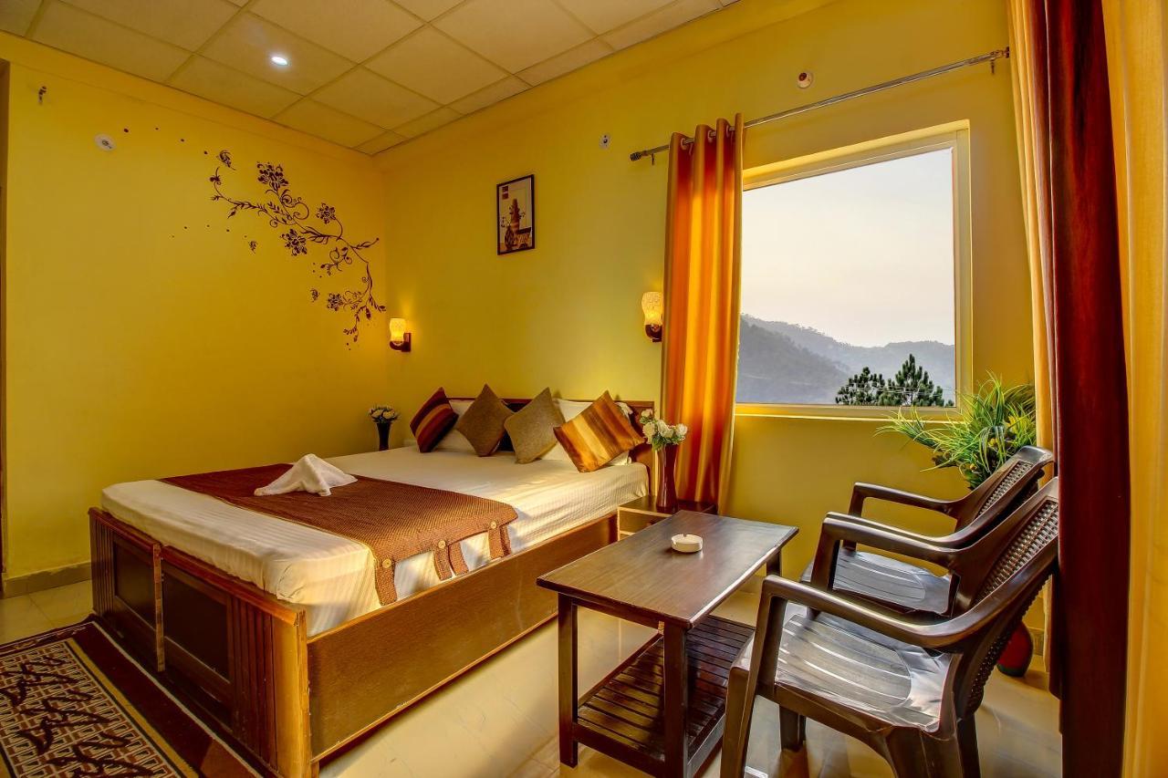 Hotel Himalayan View Лансдаун Екстер'єр фото