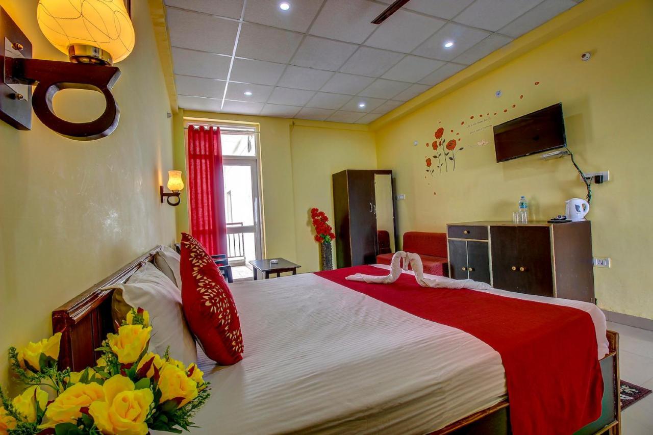 Hotel Himalayan View Лансдаун Екстер'єр фото